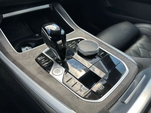 Used 2023 BMW X5 xDrive40i w/ Premium Package image 40