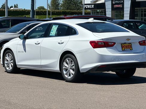 Used 2023 Chevrolet Malibu LT w/ LPO, Floor Liner Package FWD image 6
