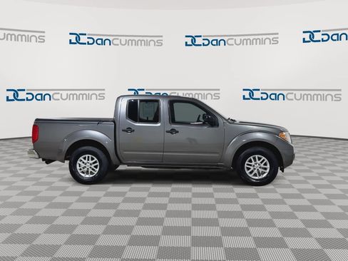Used 2019 Nissan Frontier SV RWD image 9