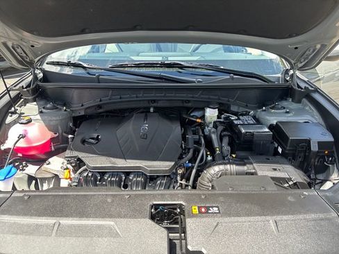 Used 2025 Hyundai Tucson SE AWD/4WD image 22