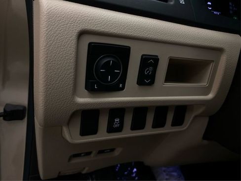 Used 2010 Lexus HS 250h image 23