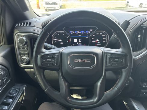 Used 2023 GMC Sierra 3500 AT4 w/ AT4 Premium Plus Package AWD/4WD image 14