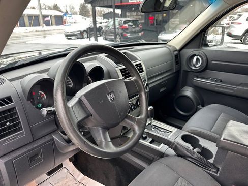 Used 2011 Dodge Nitro Heat w/ Popular Equipment Group image 10