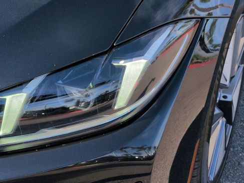 Used 2025 BMW i4 xDrive40i image 6