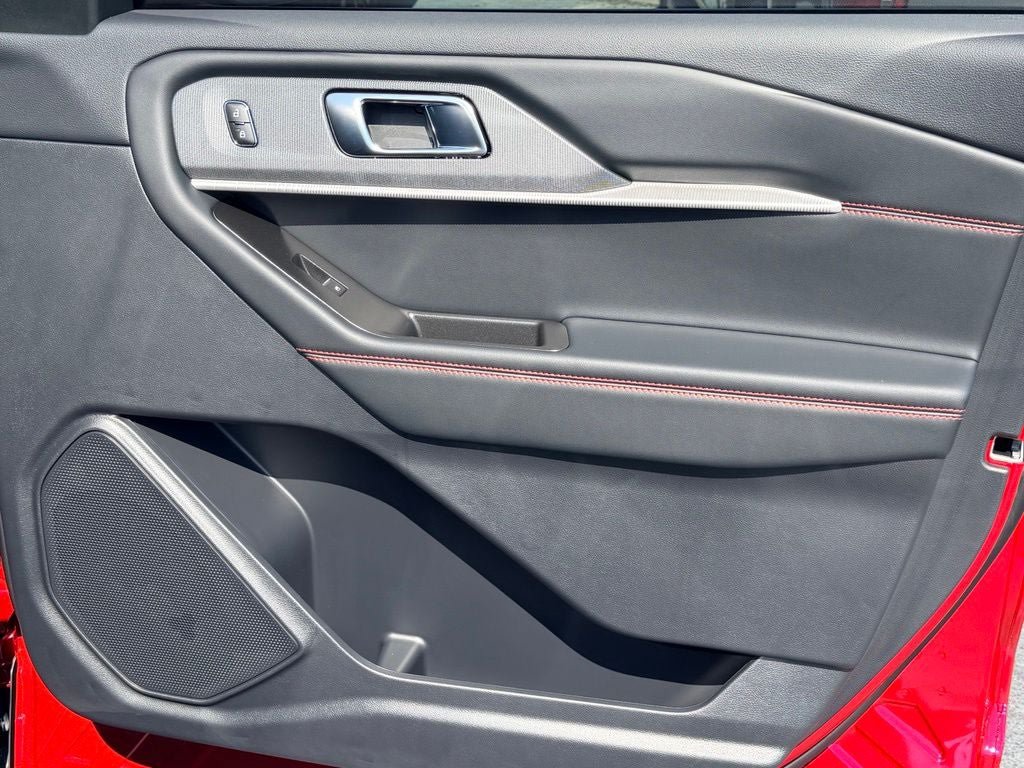 New 2026 Ford Explorer ST-Line w/ ST-Line Street Pack RWD image 6