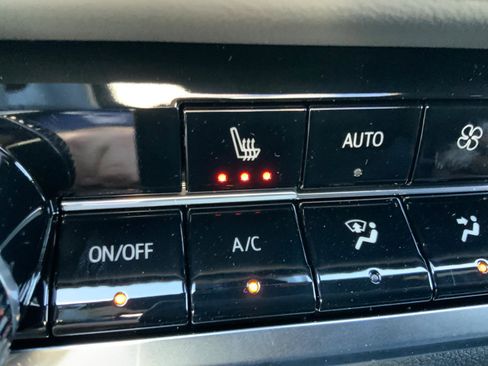 New 2026 Chevrolet Equinox LT w/ Convenience Package II image 23