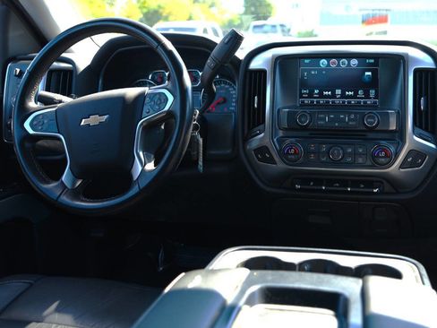 Used 2018 Chevrolet Silverado 1500 LT w/ All Star Edition image 18