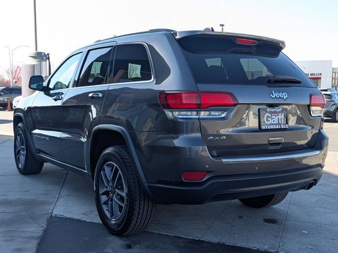 Used 2020 Jeep Grand Cherokee Limited image 7