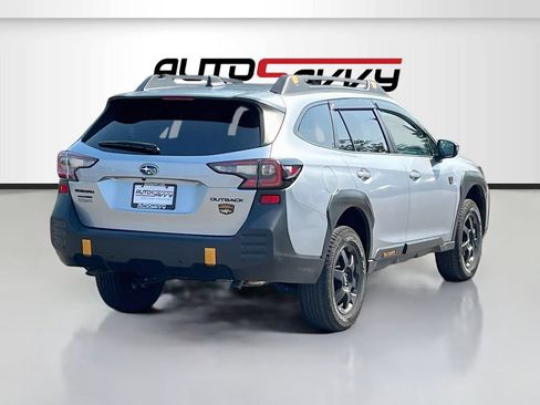 Used 2023 Subaru Outback Wilderness AWD/4WD image 7