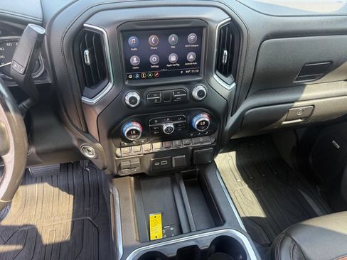 Used 2019 GMC Sierra 1500 AT4 w/ AT4 Premium Package AWD/4WD image 37