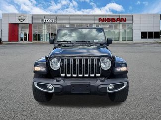 Used 2023 Jeep Gladiator Overland w/ Popular Equipment Package AWD/4WD video 2