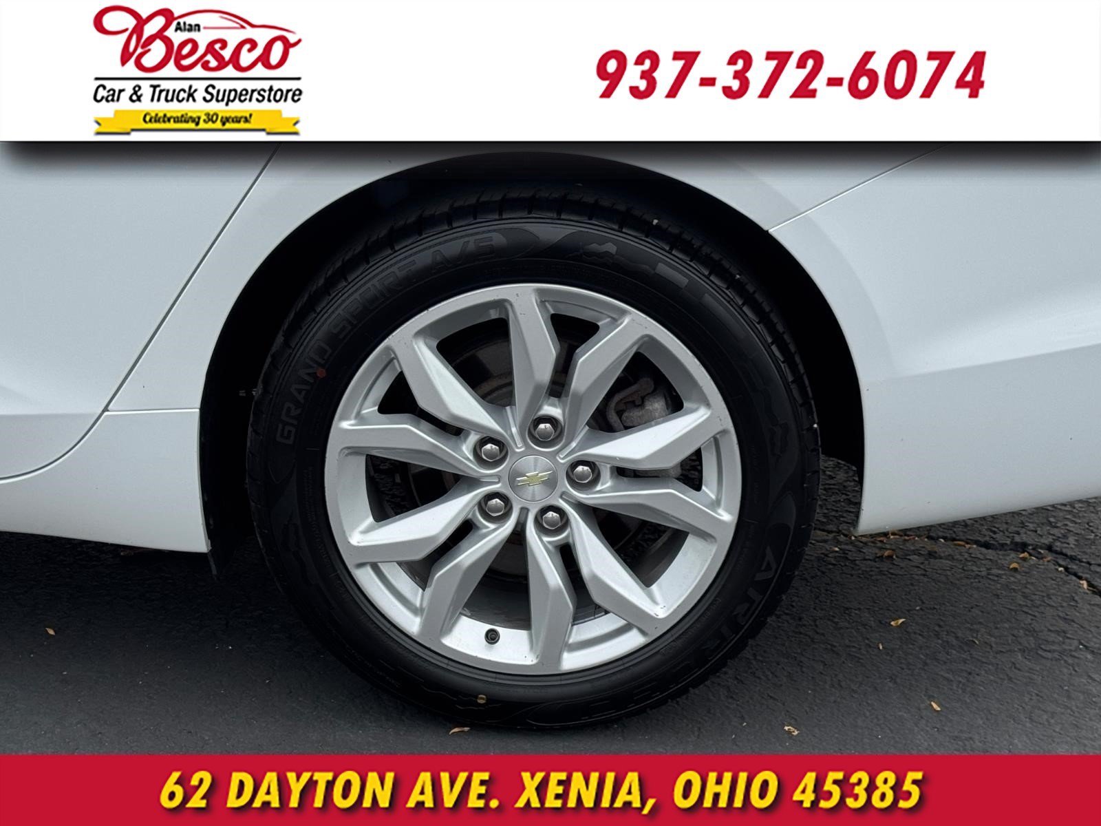 Used 2019 Chevrolet Impala LT FWD image 7