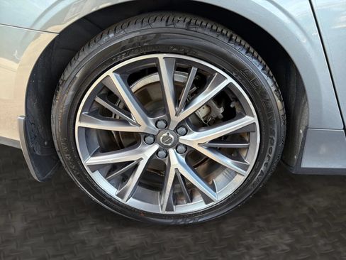 Used 2018 Volvo S90 T5 Momentum w/ Convenience Package FWD image 39