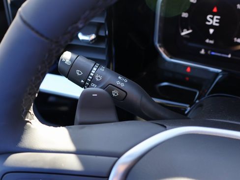 New 2026 GMC Sierra 1500 Elevation w/ Preferred Package image 17