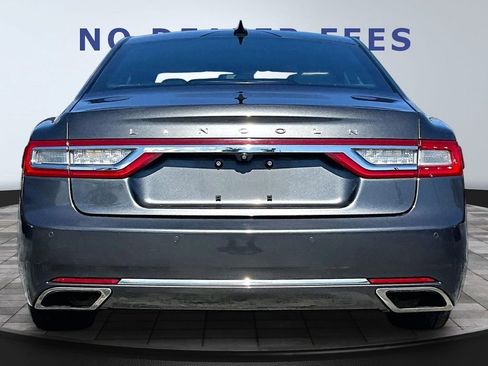 Used 2018 Lincoln Continental Reserve w/ Continental Climate Package image 5