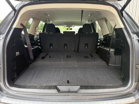 Used 2022 Subaru Ascent Premium w/ Convenience Package AWD/4WD image 54