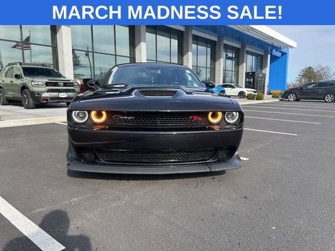 Used 2022 Dodge Challenger R/T Scat Pack image 3
