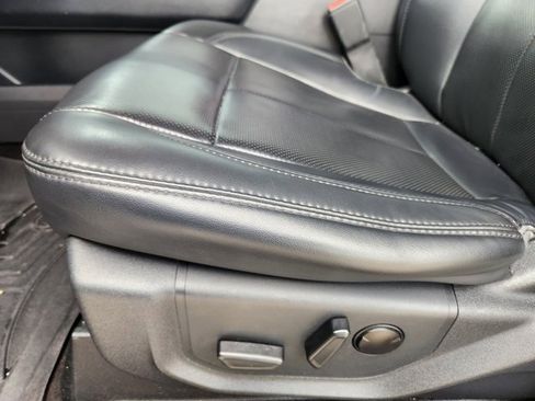 Used 2022 Ford Expedition XLT image 23