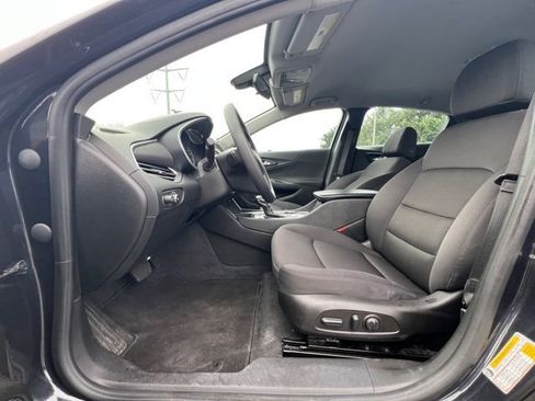 Used 2022 Chevrolet Malibu LT image 14