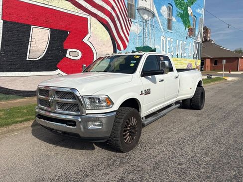 Used 2015 RAM 3500 Laramie AWD/4WD image 53