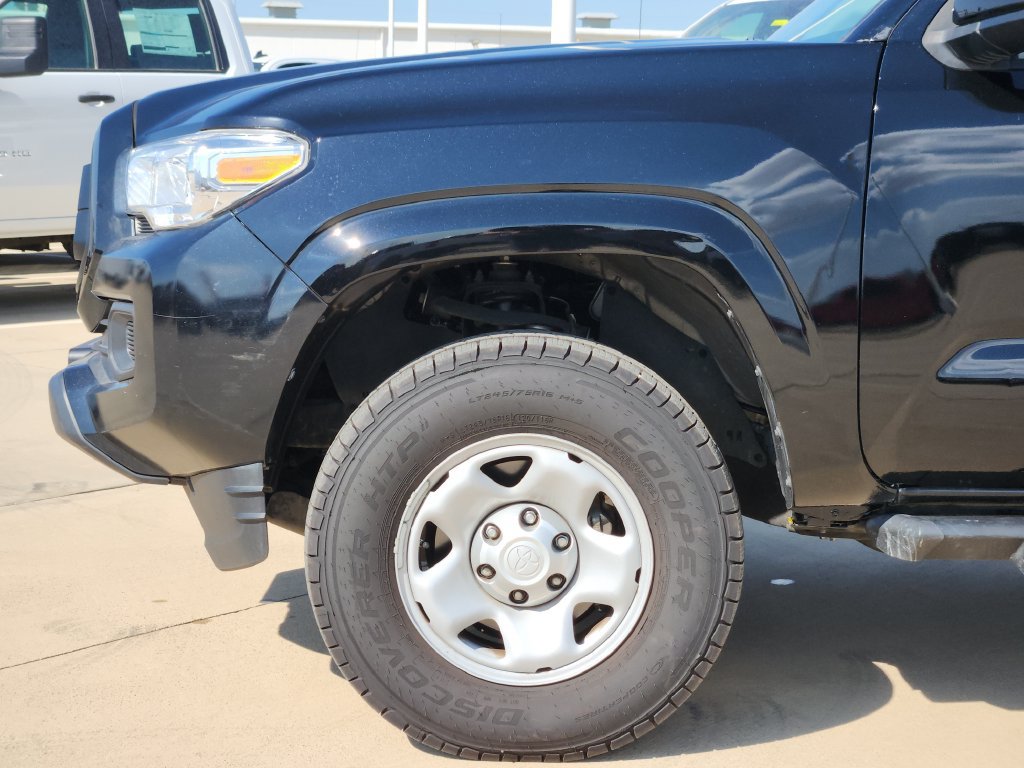 Used 2022 Toyota Tacoma SR w/ SR Convenience Package RWD image 8