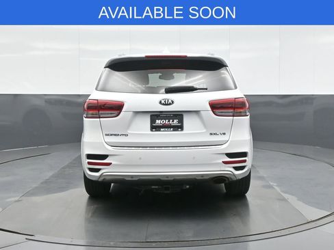 Used 2017 Kia Sorento SX image 6