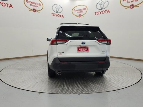 Certified 2024 Toyota RAV4 XLE Premium image 7
