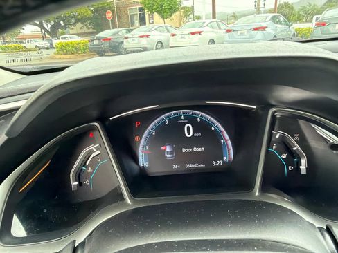 Used 2020 Honda Civic EX image 6