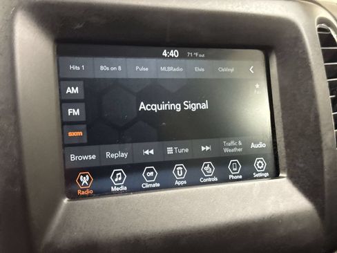 Used 2018 Jeep Compass Latitude w/ Popular Equipment Group AWD/4WD image 14