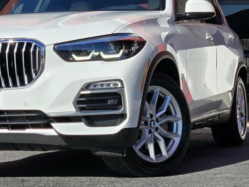 Used 2020 BMW X5 sDrive40i image 3