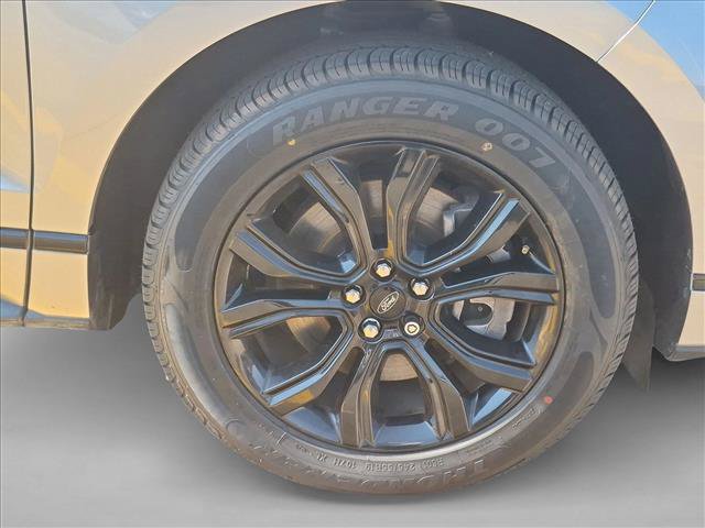 Certified 2023 Ford Edge SE w/ Black Appearance Package AWD/4WD image 22