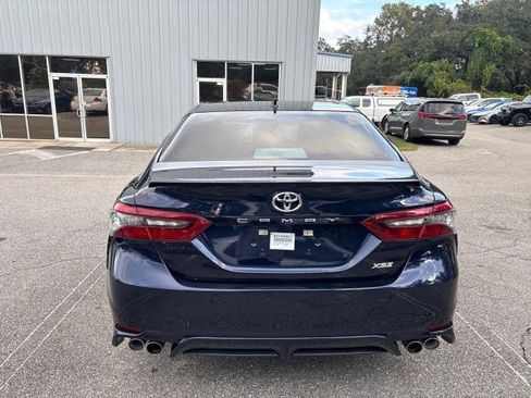 Used 2021 Toyota Camry XSE image 8