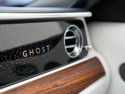 Certified 2022 Rolls-Royce Ghost image 46