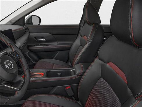 New 2026 Nissan Kicks SR image 6