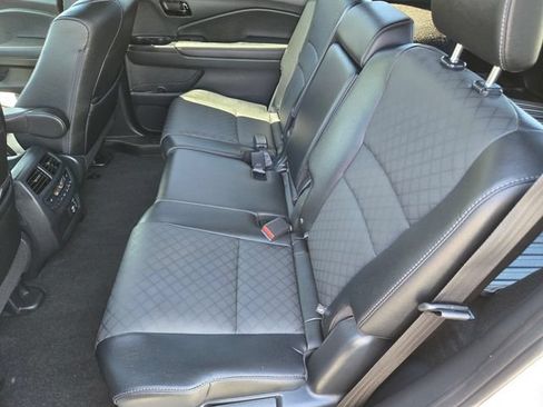 Used 2023 Honda Passport Elite image 10