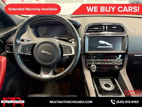 Used 2017 Jaguar F-PACE S AWD/4WD image 32