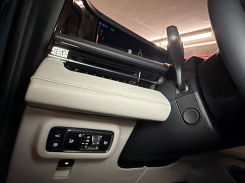 New 2026 Lincoln Nautilus Reserve AWD/4WD image 29