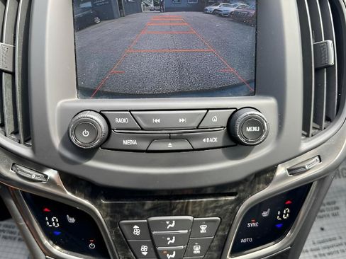 Used 2014 Buick LaCrosse Leather FWD image 15