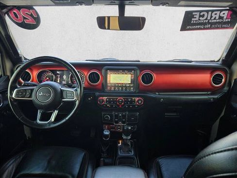 Used 2020 Jeep Gladiator Rubicon AWD/4WD image 18