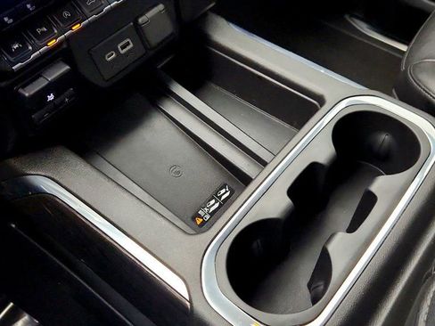 Used 2021 Chevrolet Silverado 1500 LTZ w/ Technology Package image 16