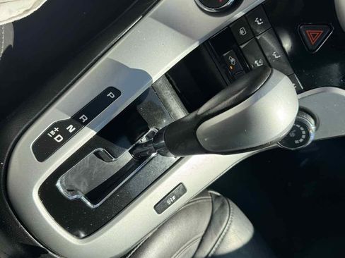 Used 2014 Chevrolet Cruze LT image 13