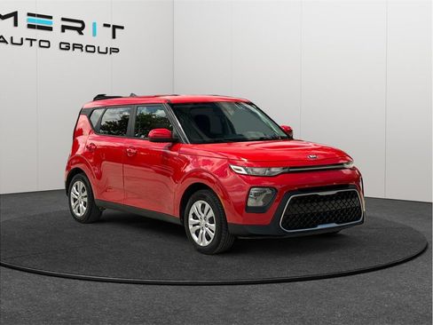 Used 2020 Kia Soul LX FWD image 1