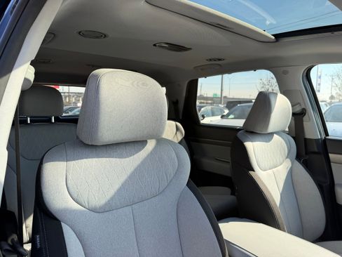 Used 2021 Hyundai Palisade SEL w/ Convenience Package image 10