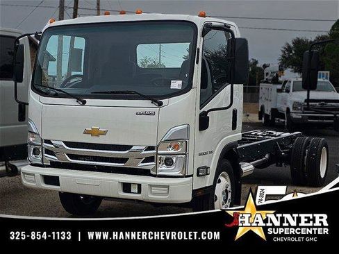 New 2024 Chevrolet Low Cab Forward 5500XG RWD image 1
