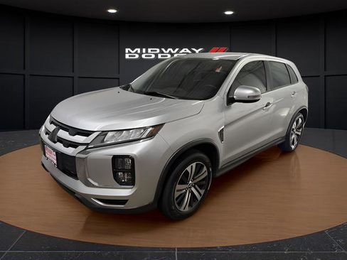 Used 2021 Mitsubishi Outlander Sport ES AWD/4WD image 2