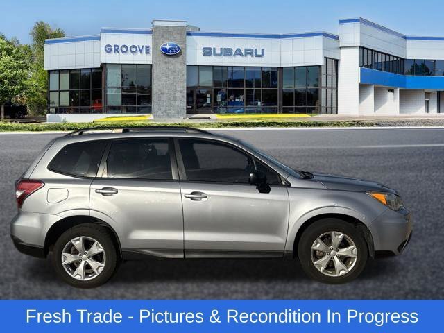 Used 2015 Subaru Forester 2.5i w/ Alloy Wheel Package AWD/4WD image 6