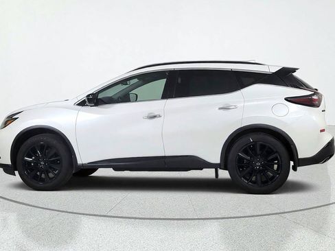 Certified 2024 Nissan Murano SV w/ SV Midnight Edition Package AWD/4WD image 4