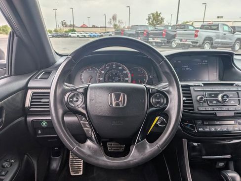 Used 2016 Honda Accord Sport image 13