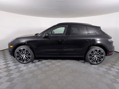 New 2026 Porsche Macan AWD/4WD image 2