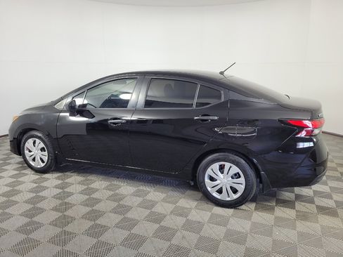 Used 2025 Nissan Versa S w/ Trunk Package FWD image 3